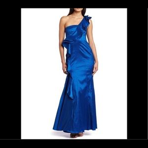 Jessica Simpson Evening Prom Gown Dress NWT